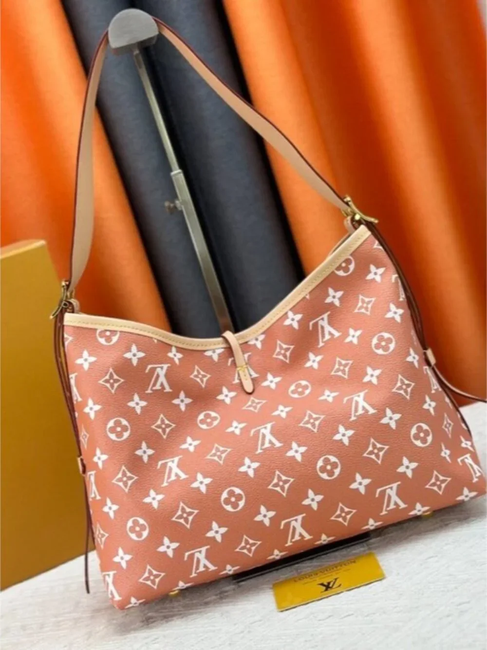 NWT - Louis Vuitton Authentic Bags - Picture 4 of 9